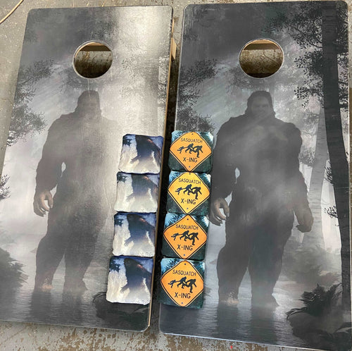 Bigfoot 1.0 cornhole set